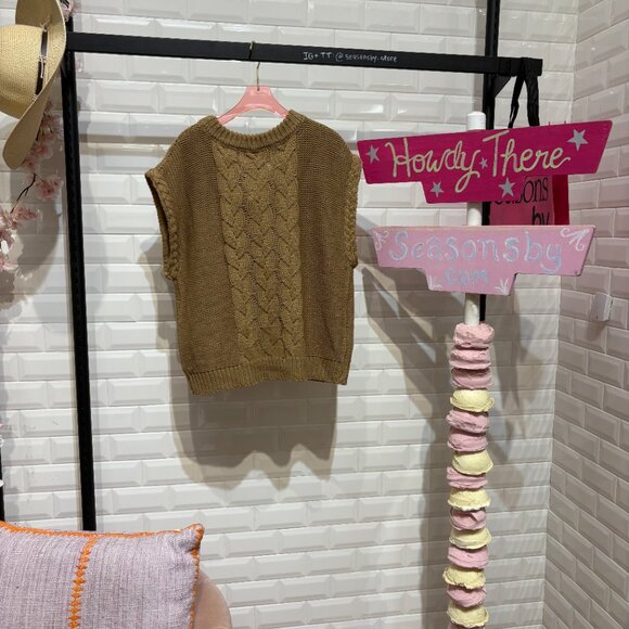 Cable Knit Sleeveless Sweater Vest- KS6034 - Picture 2 of 2